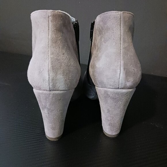 NEW Eric‎ Michael Ariella Grey Suede Ankle Booties, Size 41/US 10.5 - Picture 5 of 12